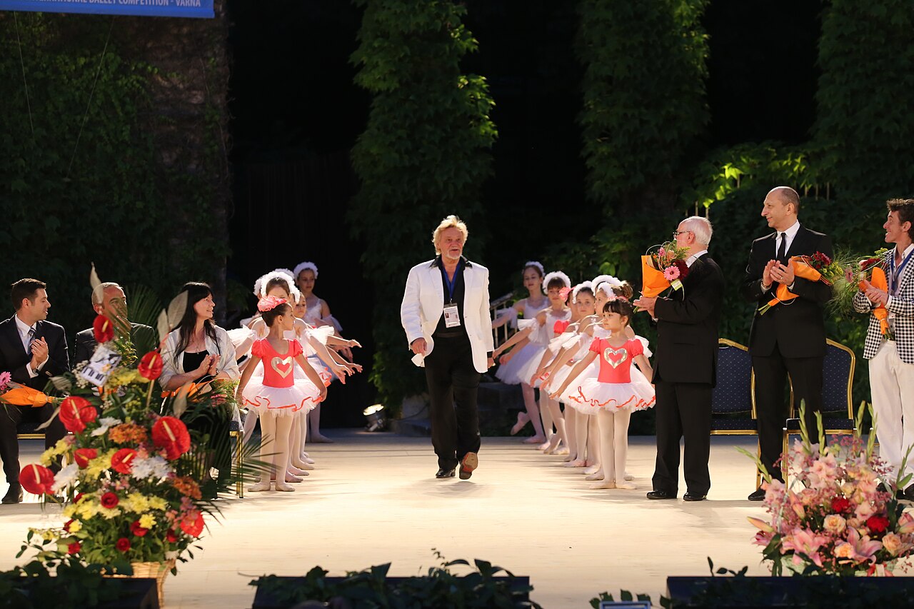 Vladimir Vasiliev (dancer)